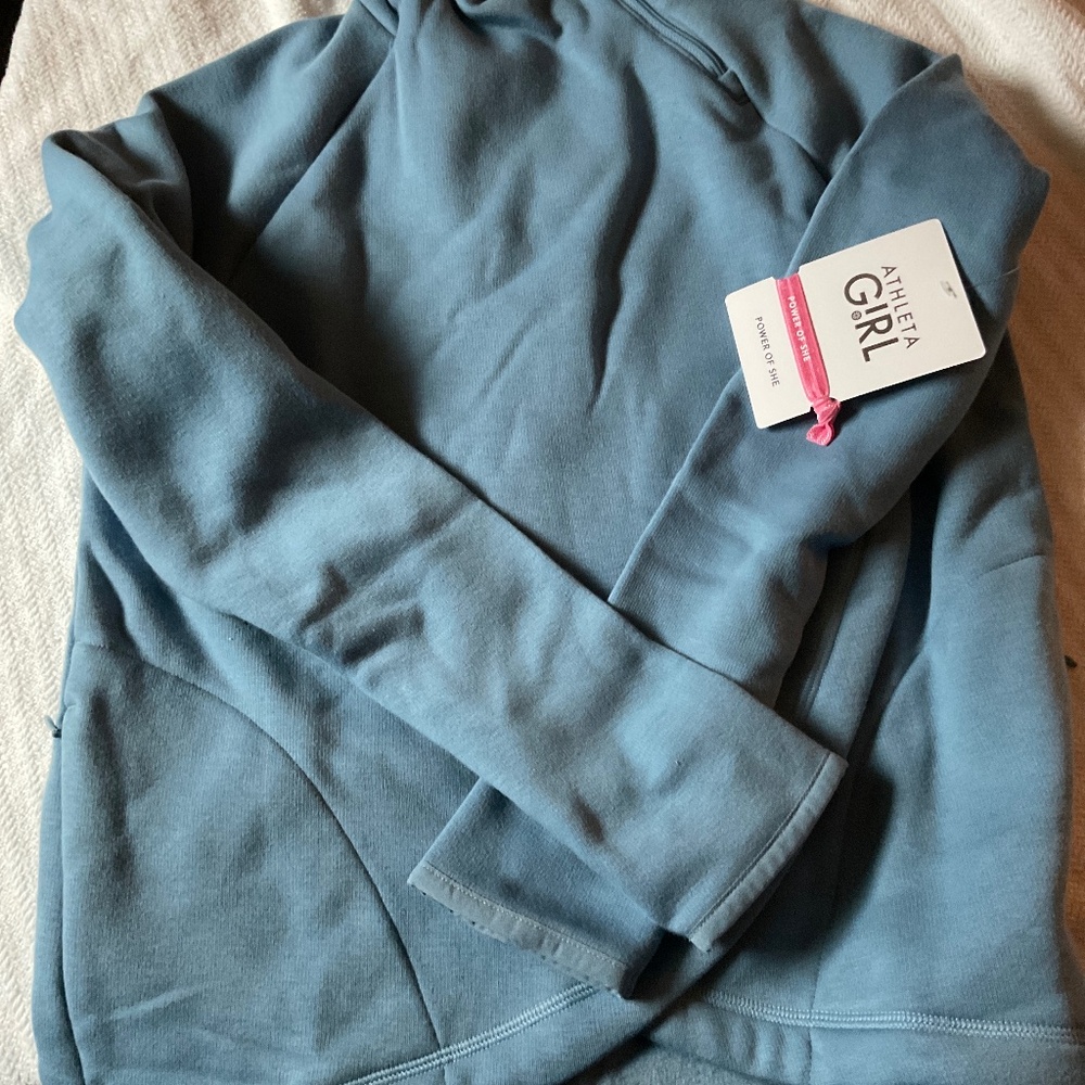 Athleta Girl Cozy Karma Top in Size L